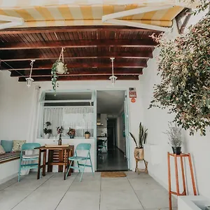 https://casa-ola-puerto-del-carmen-lanzarote.puertodelcarmen-hotels.org